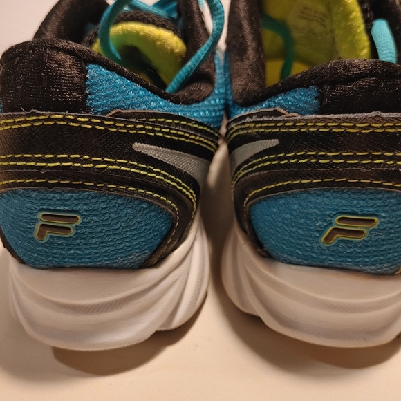 Fila coolmax ladies sneakers SZ ,7.5 blk blue - Picture 4 of 7